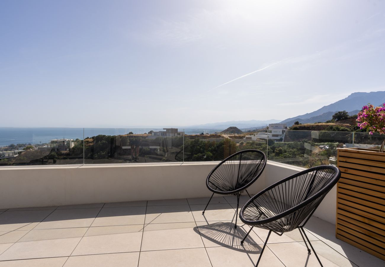 Apartamento en Marbella - Duplex Penthouse Med Blue Los Monteros by Time & Home