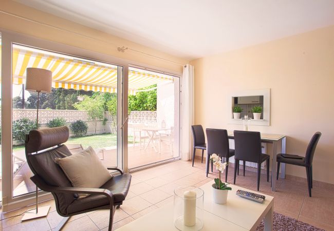 House in Marbella - Charming beachside house Costabella, Marbella House in Marbella - Charming beachside house Costabella, Marbella