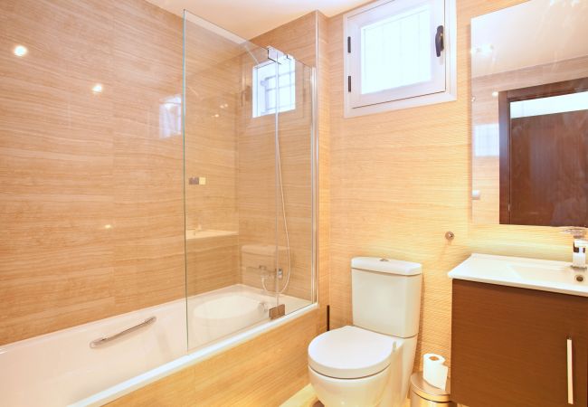 Apartment in Ojen - Modern Three bed ground floor apartment La Mairena Apartment in Ojen - Modern Three bed ground floor apartment La Mairena