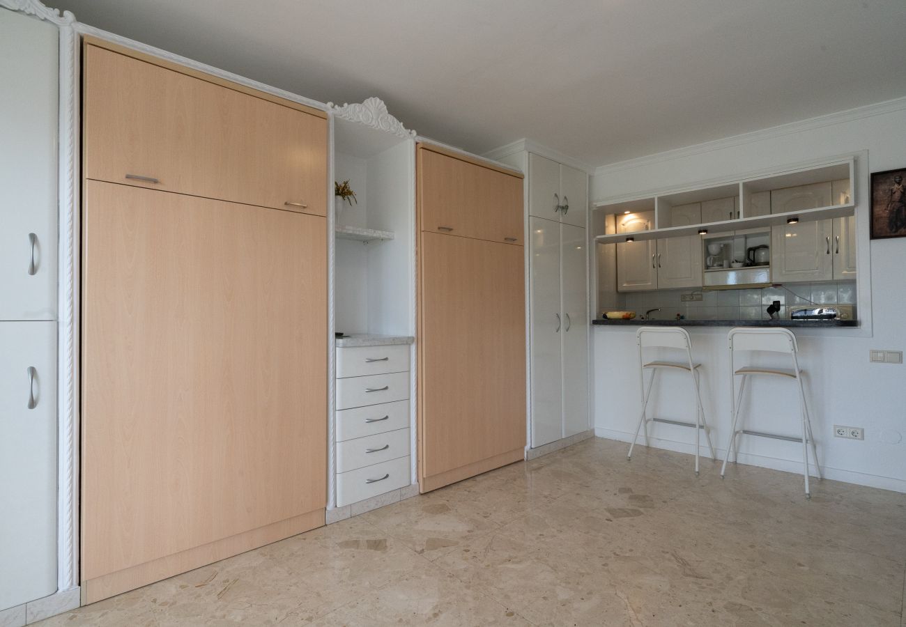 Studio in Marbella - Beachside studio Coronado