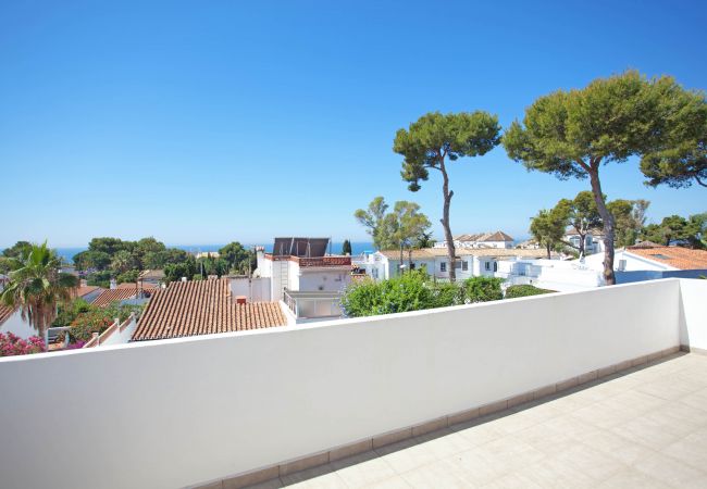 Villa in Marbella - Modern villa close to the beach in Costabella, Marbella Villa in Marbella - Modern villa close to the beach in Costabella, Marbella