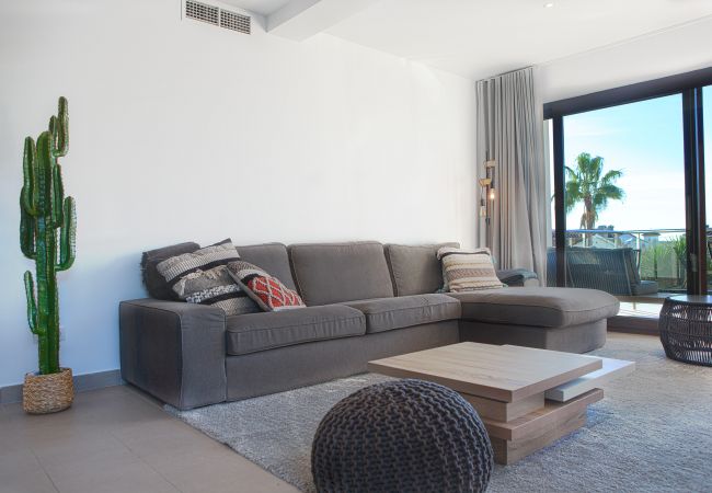 Villa in Marbella - Modern villa close to the beach in Costabella, Marbella Villa in Marbella - Modern villa close to the beach in Costabella, Marbella