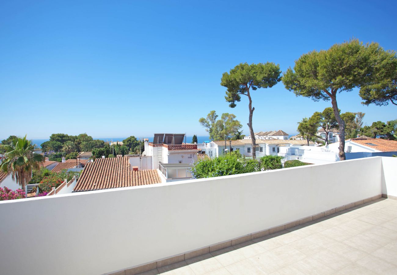 Villa in Marbella - Modern villa close to the beach in Costabella, Marbella