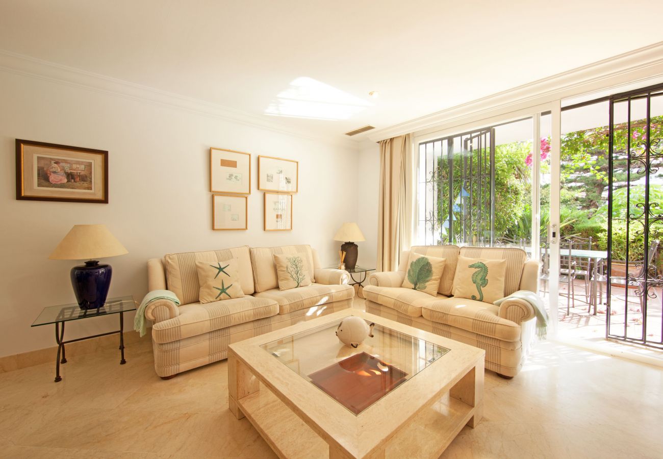 Apartment in Marbella - White Pearl beach J4, ground floor apartment next to Elviria beach