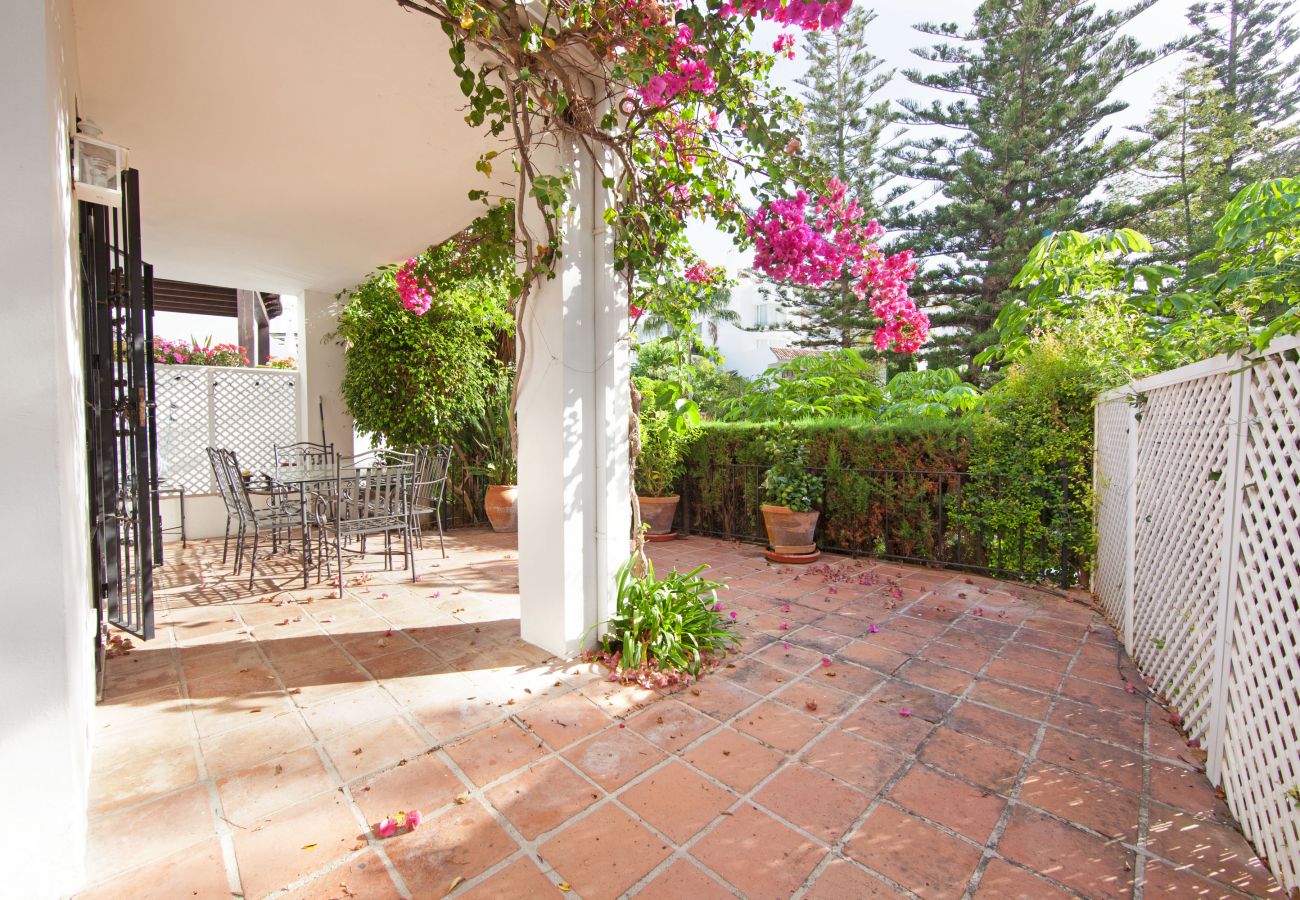 Apartment in Marbella - White Pearl beach J4, ground floor apartment next to Elviria beach