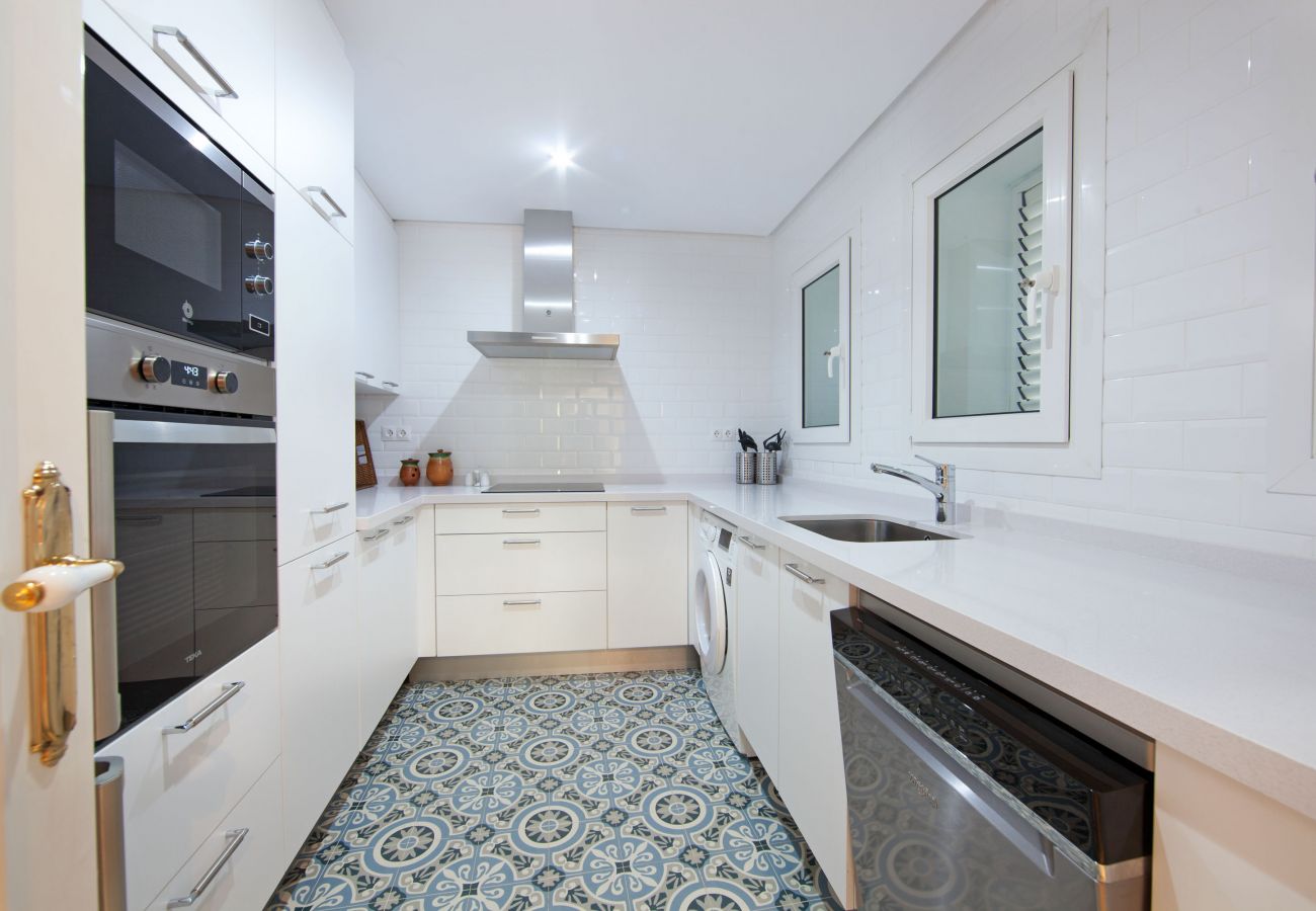 Apartment in Marbella - White Pearl beach J4, ground floor apartment next to Elviria beach