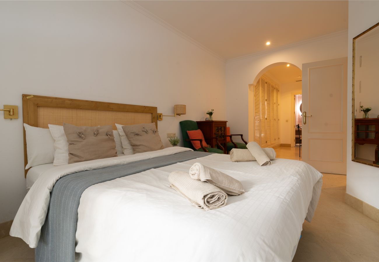 Apartment in Marbella - White Pearl beach J4, ground floor apartment next to Elviria beach
