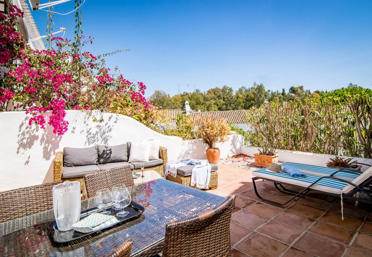 Townhouse in Marbella - Casa Naranjal by Roomservices