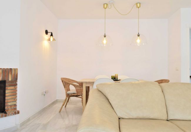 Apartment in Marbella - Los Naranjos 418 - beautiful duplex apartment near Puerto Banus Apartment in Marbella - Los Naranjos 418 - beautiful duplex apartment near Puerto Banus