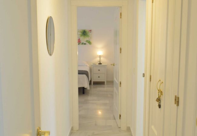 Apartment in Marbella - Los Naranjos 418 - beautiful duplex apartment near Puerto Banus Apartment in Marbella - Los Naranjos 418 - beautiful duplex apartment near Puerto Banus