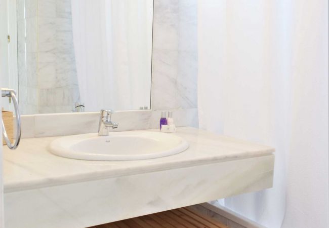 Apartment in Marbella - Los Naranjos 418 - beautiful duplex apartment near Puerto Banus Apartment in Marbella - Los Naranjos 418 - beautiful duplex apartment near Puerto Banus