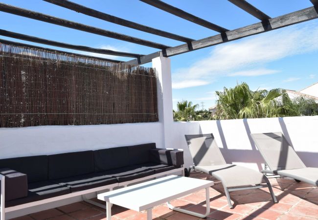 Apartment in Marbella - Los Naranjos 418 - beautiful duplex apartment near Puerto Banus Apartment in Marbella - Los Naranjos 418 - beautiful duplex apartment near Puerto Banus
