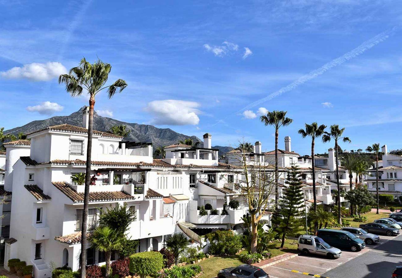 Apartment in Marbella - Los Naranjos 418 - beautiful duplex apartment near Puerto Banus