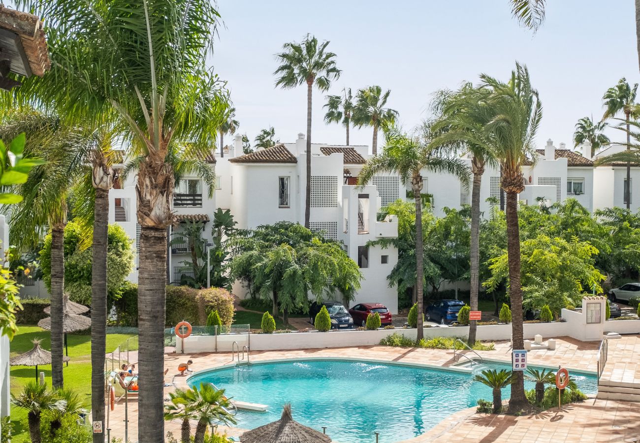 Apartment in Estepona - Charming one bedroom apartment in Costalita by the beach