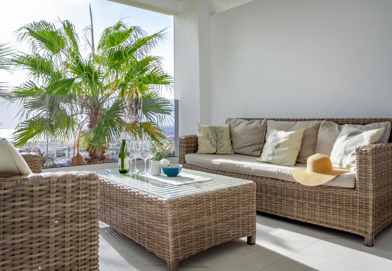 Apartment in Estepona - Casa Mirador III by Roomservices