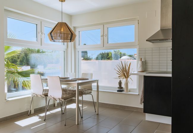 Villa in Marbella - Villa Madrugada - beachside villa in Costabella Villa in Marbella - Villa Madrugada - beachside villa in Costabella