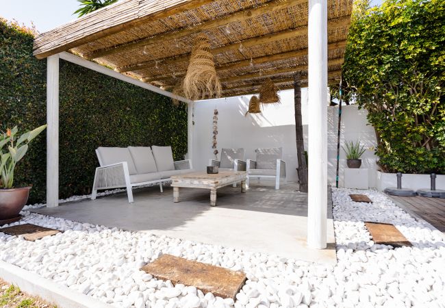 Villa in Marbella - Villa Madrugada - beachside villa in Costabella Villa in Marbella - Villa Madrugada - beachside villa in Costabella