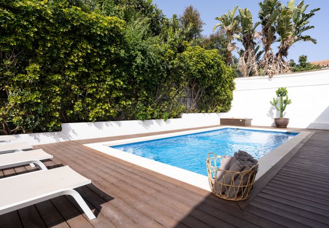 Villa in Marbella - Villa Madrugada - beachside villa in Costabella Villa in Marbella - Villa Madrugada - beachside villa in Costabella