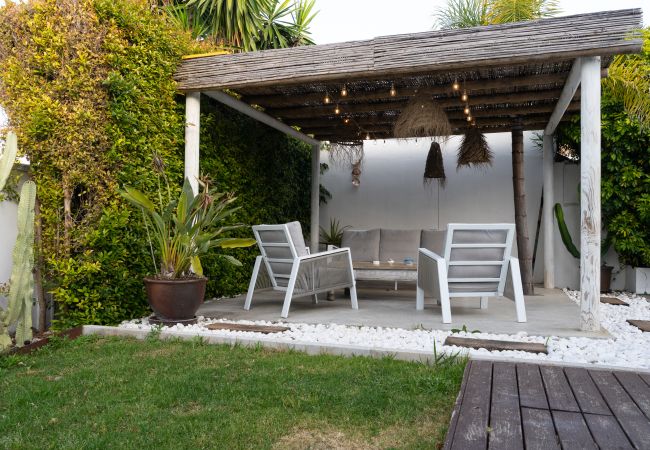 Villa in Marbella - Villa Madrugada - beachside villa in Costabella Villa in Marbella - Villa Madrugada - beachside villa in Costabella