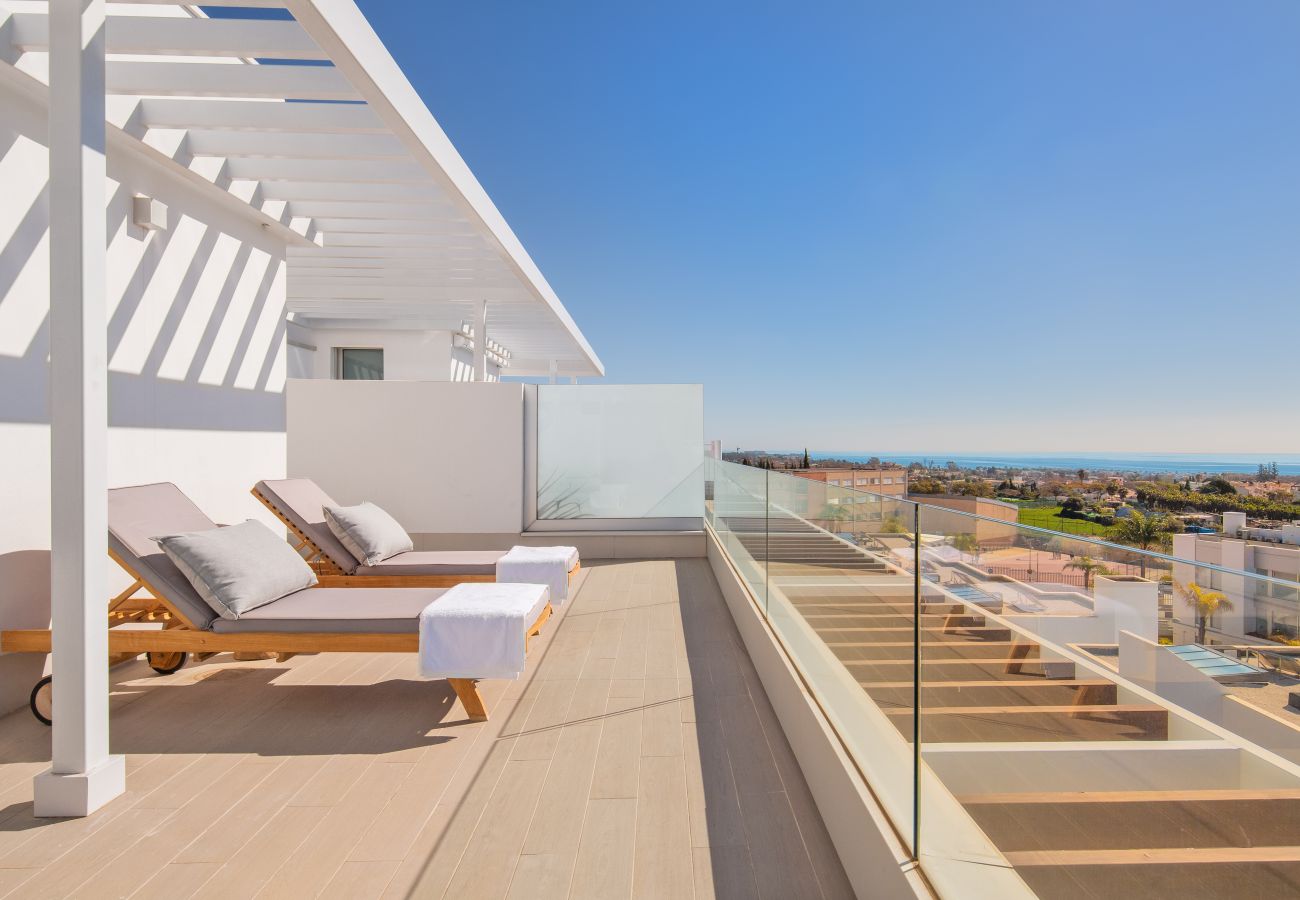 Apartment in Estepona - Casa Le Mirage VII by Roomservices