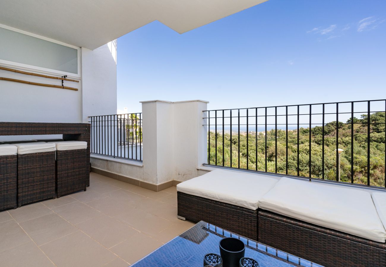 Apartment in Ojen - La Floresta Sur 7-3 natural surroundings above Elviria