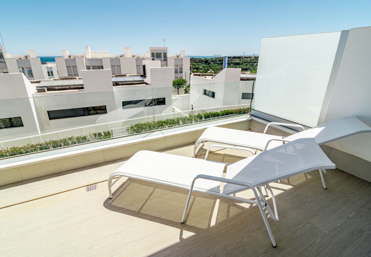 Apartment in Estepona - Casa Le Mirage VIII by Roomservices