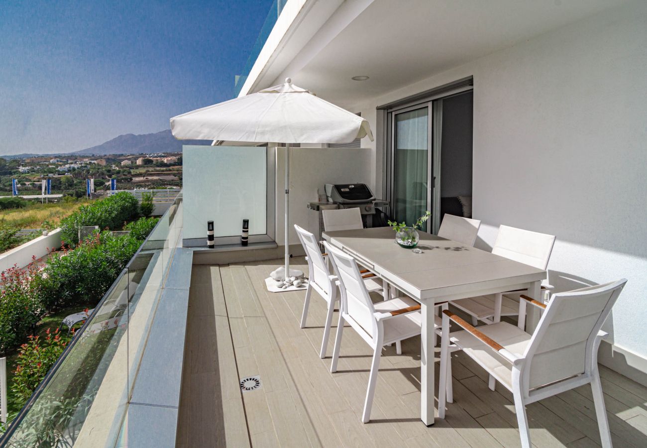 Apartment in Estepona - Casa Le Mirage I by Roomservices 