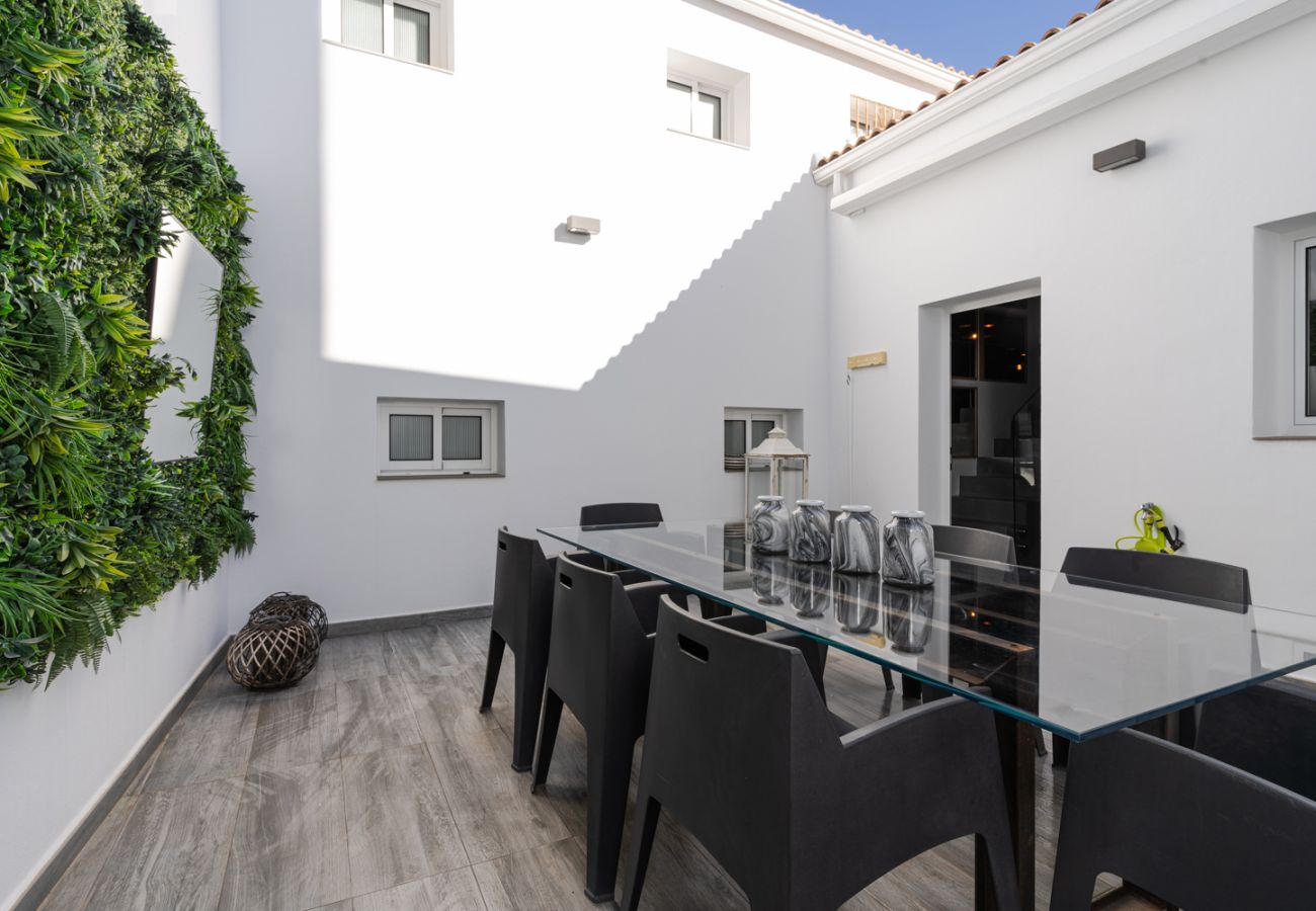 Apartment in Guaro - Casa Cesarea - amazing loft in the village of Guaro on 28 minutes from Marbella