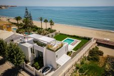 Villa in La Cala de Mijas - Villa Fabiola, first line beach villa...