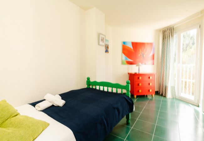 Villa in Marbella - Villa Sol y Mar - large villa for groups in El Rosario Villa in Marbella - Villa Sol y Mar - large villa for groups in El Rosario