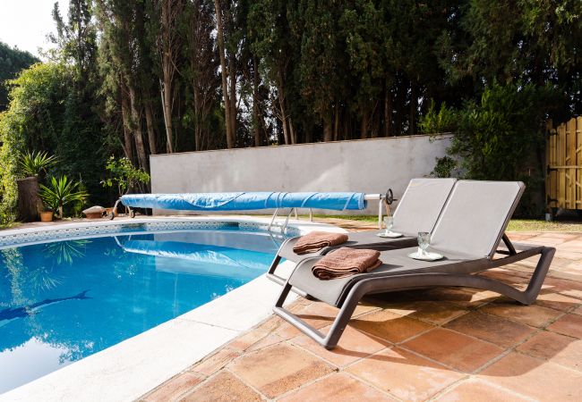 Villa in Marbella - Villa Sol y Mar - large villa for groups in El Rosario Villa in Marbella - Villa Sol y Mar - large villa for groups in El Rosario