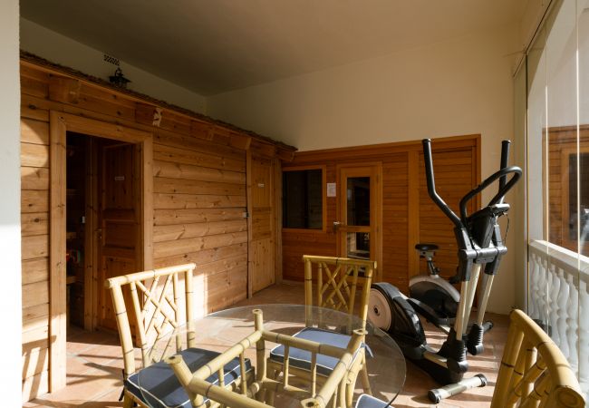 Villa in Marbella - Villa Sol y Mar - large villa for groups in El Rosario Villa in Marbella - Villa Sol y Mar - large villa for groups in El Rosario