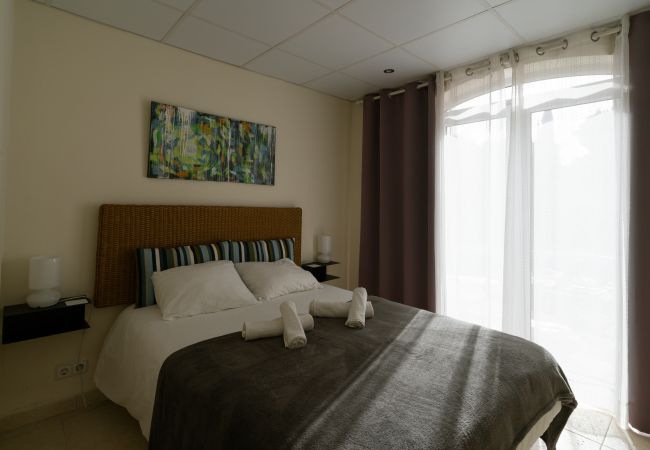 Villa in Marbella - Villa Sol y Mar - large villa for groups in El Rosario Villa in Marbella - Villa Sol y Mar - large villa for groups in El Rosario