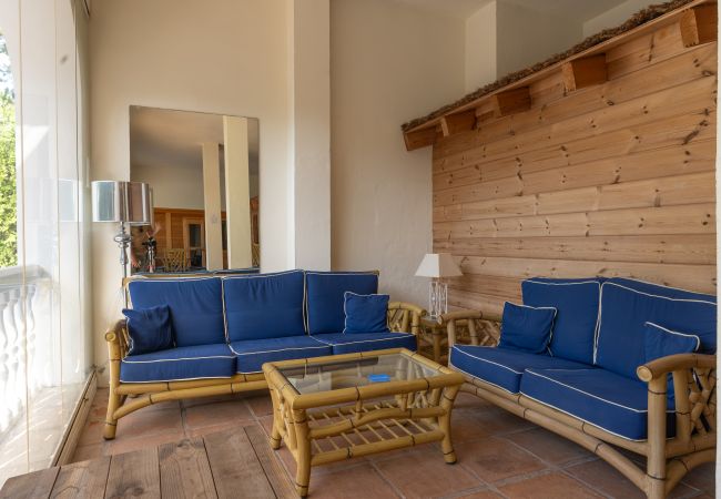 Villa in Marbella - Villa Sol y Mar - large villa for groups in El Rosario Villa in Marbella - Villa Sol y Mar - large villa for groups in El Rosario