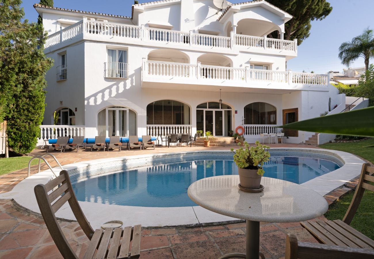 Villa in Marbella - Villa Sol y Mar - large villa for groups in El Rosario
