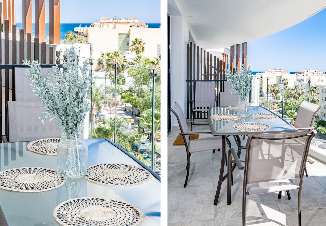 Apartment in Estepona - INF26H - Infinity Estepona by Roomservices