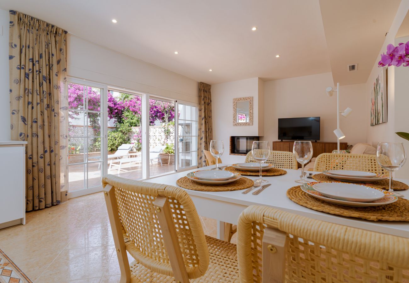 House in Marbella - Casa Andasol - holiday home close to the beach in Costabella