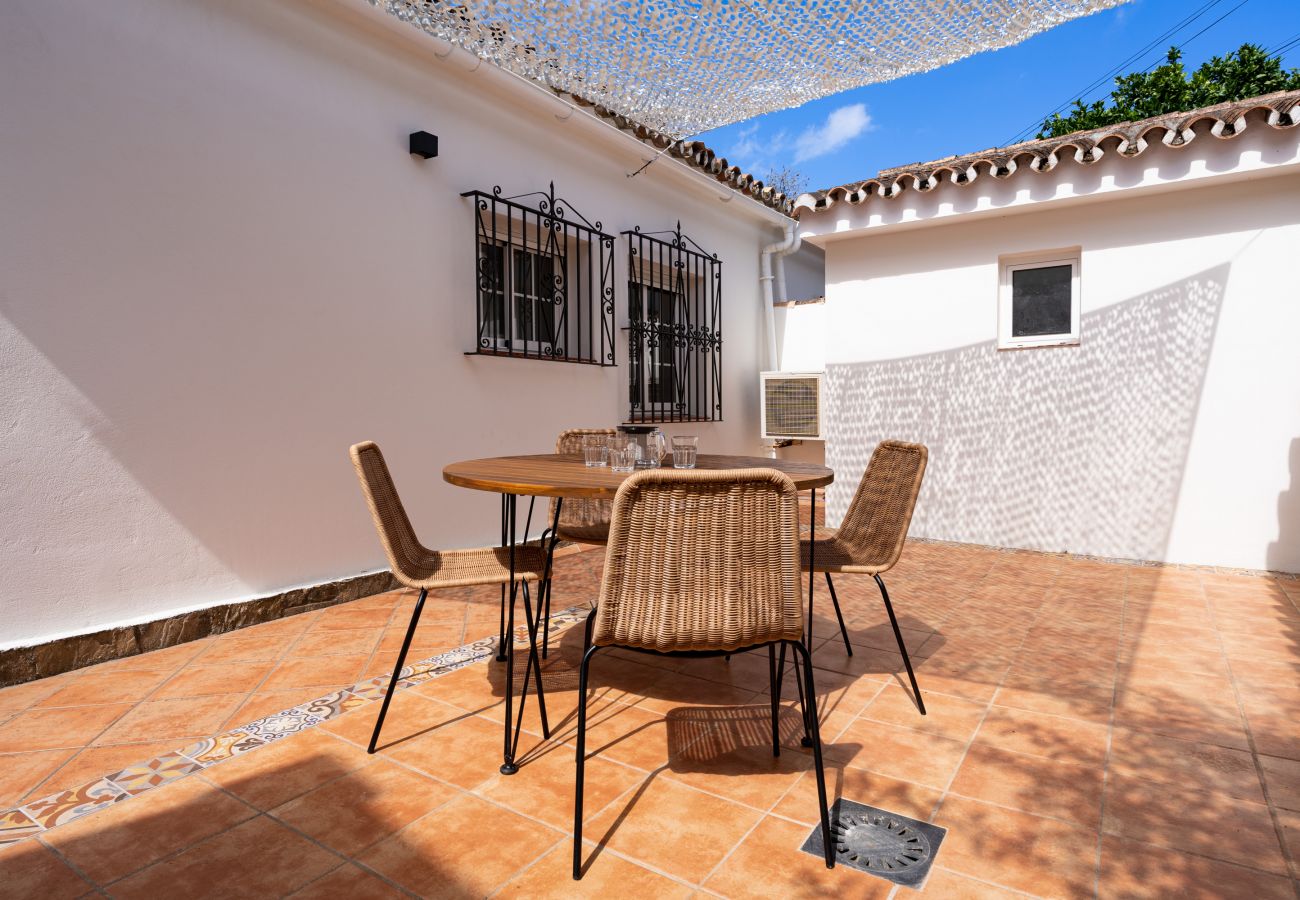 House in Marbella - Casa Andasol - holiday home close to the beach in Costabella