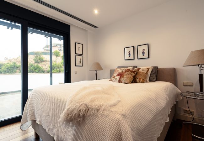 Villa in Marbella - Luxury villa with amazing views in Altos de Los Monteros, Marbella Villa in Marbella - Luxury villa with amazing views in Altos de Los Monteros, Marbella