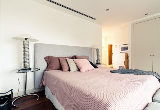 Villa in Marbella - Luxury villa with amazing views in Altos de Los Monteros, Marbella Villa in Marbella - Luxury villa with amazing views in Altos de Los Monteros, Marbella