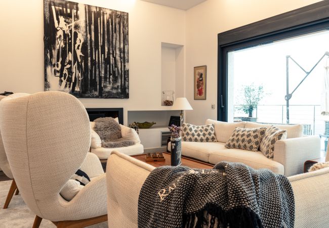 Villa in Marbella - Luxury villa with amazing views in Altos de Los Monteros, Marbella Villa in Marbella - Luxury villa with amazing views in Altos de Los Monteros, Marbella