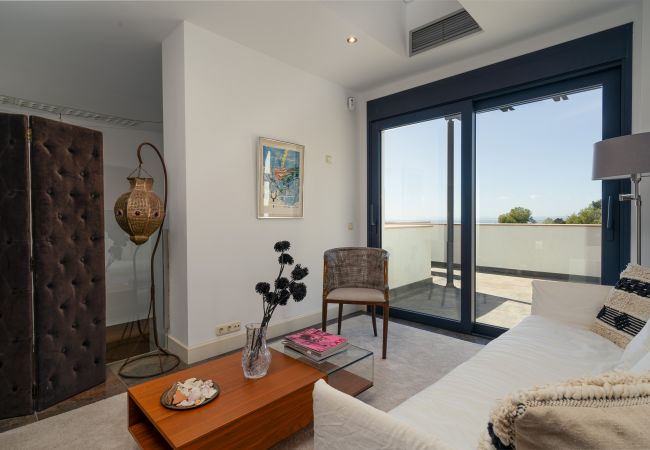 Villa in Marbella - Luxury villa with amazing views in Altos de Los Monteros, Marbella Villa in Marbella - Luxury villa with amazing views in Altos de Los Monteros, Marbella