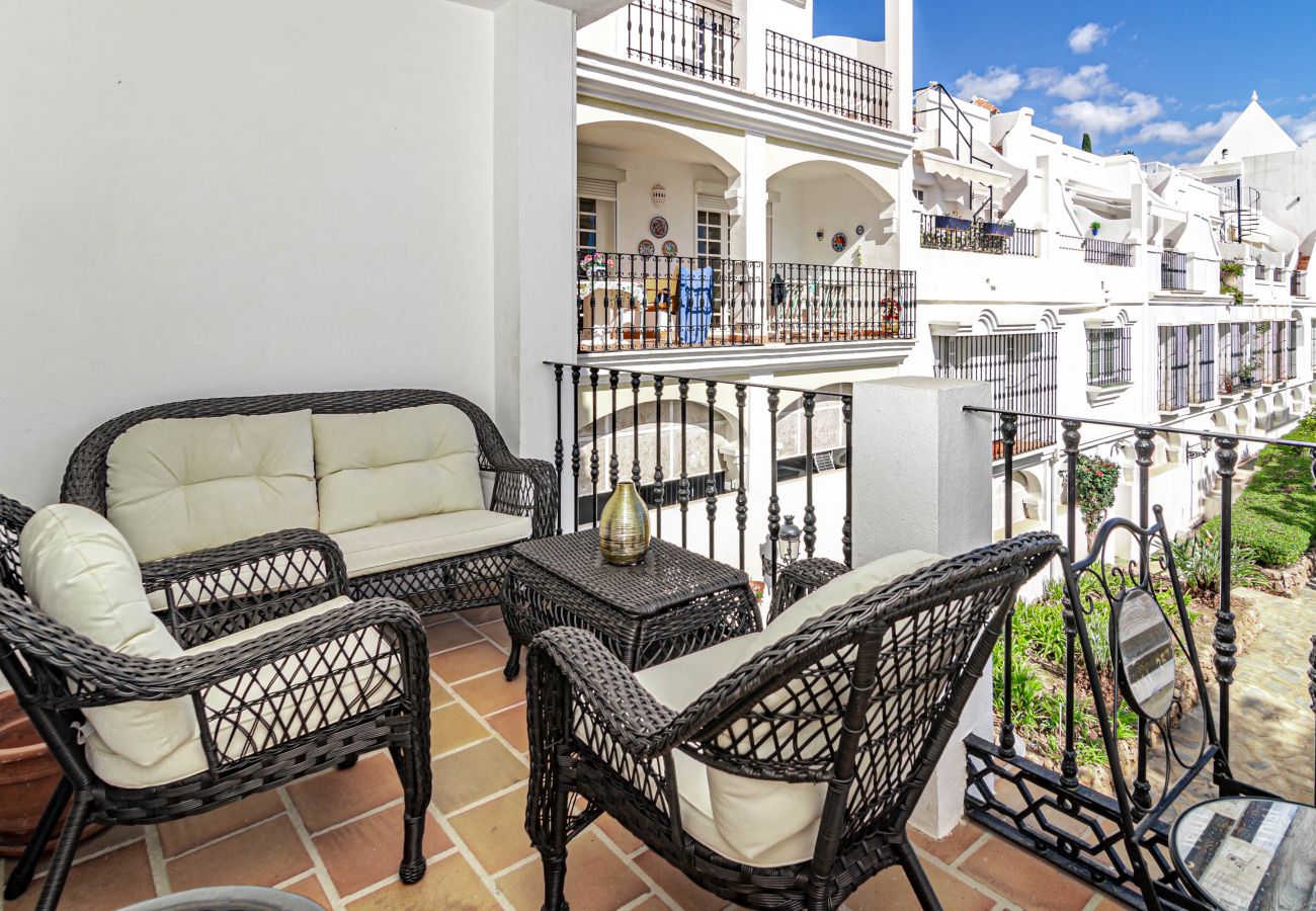 Townhouse in Nueva andalucia - AP103- Aloha Pueblo Marbella by Roomservices 