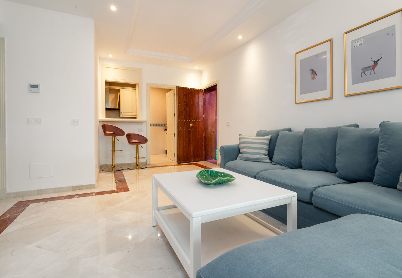 Apartment in Marbella - Jardines de Don Carlos - Beach apartment in Elviria