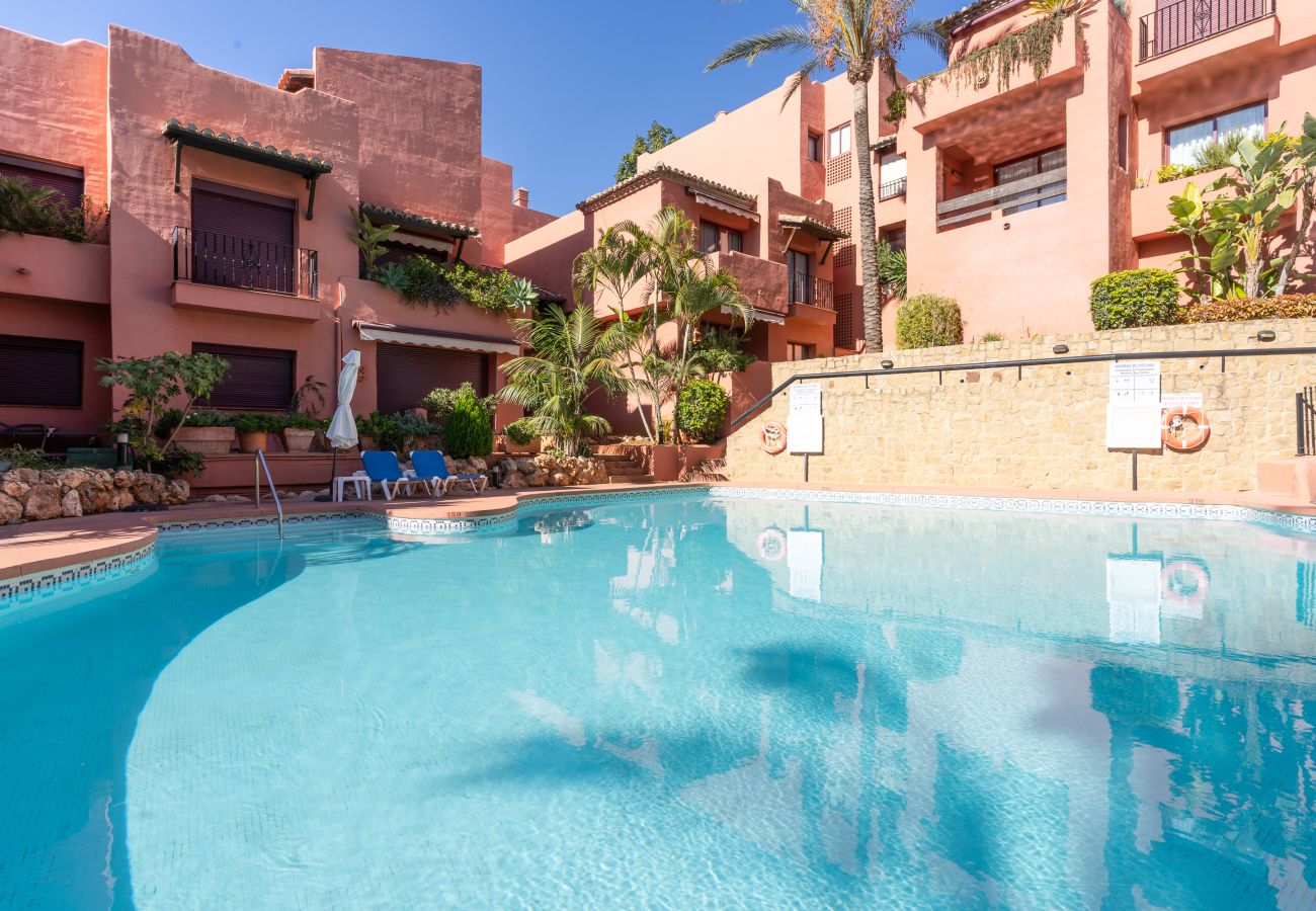 Apartment in Marbella - Jardines de Don Carlos - Beach apartment in Elviria