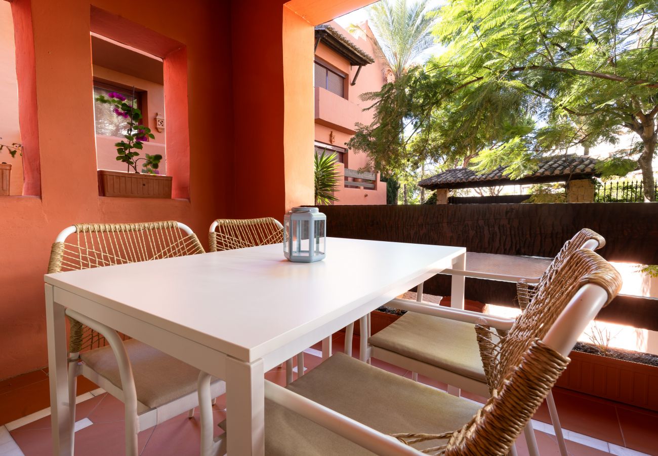 Apartment in Marbella - Jardines de Don Carlos - Beach apartment in Elviria