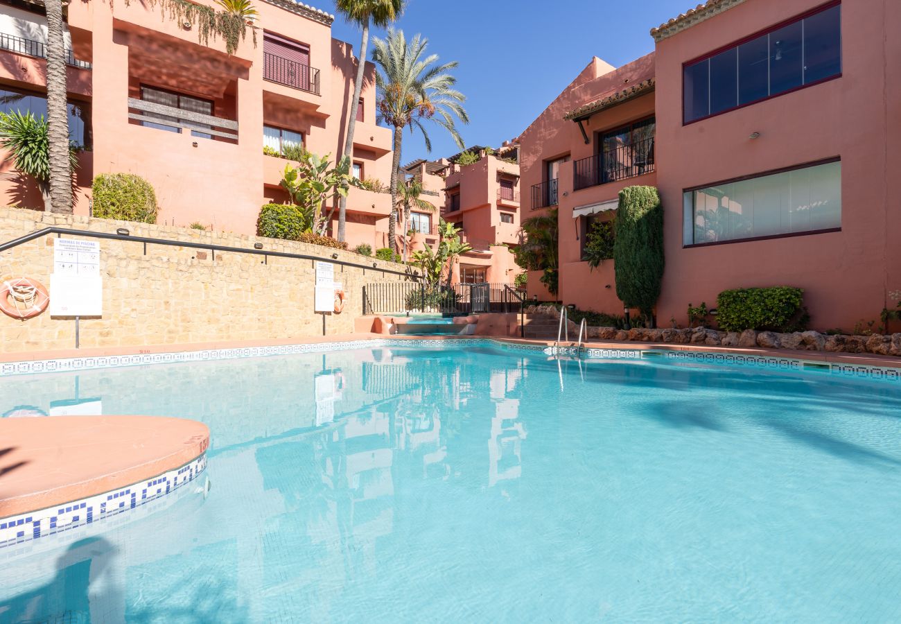 Apartment in Marbella - Jardines de Don Carlos - Beach apartment in Elviria