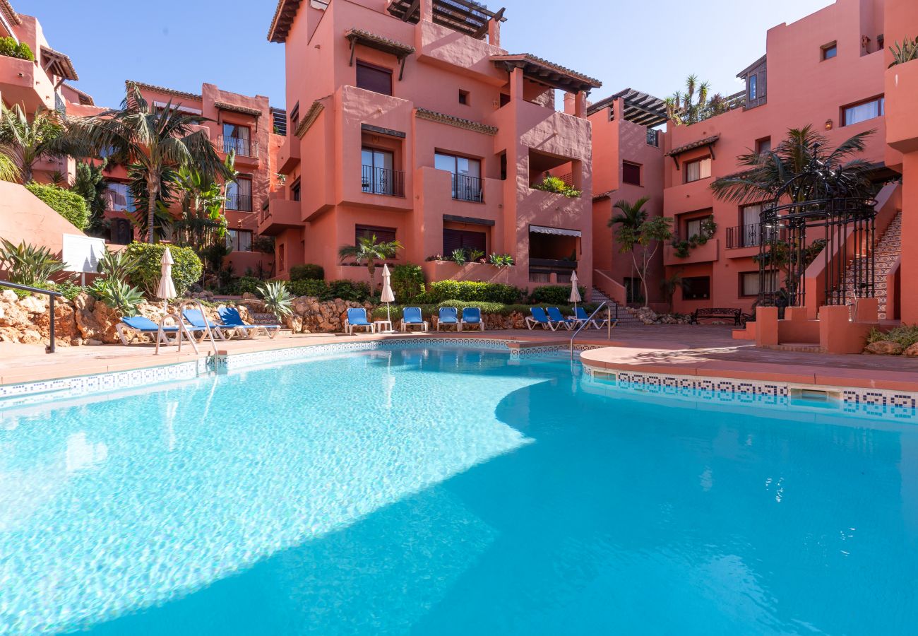 Apartment in Marbella - Jardines de Don Carlos - Beach apartment in Elviria