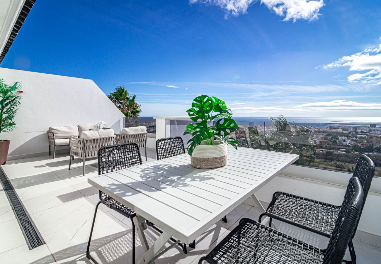 Apartment in Estepona - LAE21.2D - Mirador Estepona hills by Roomservices