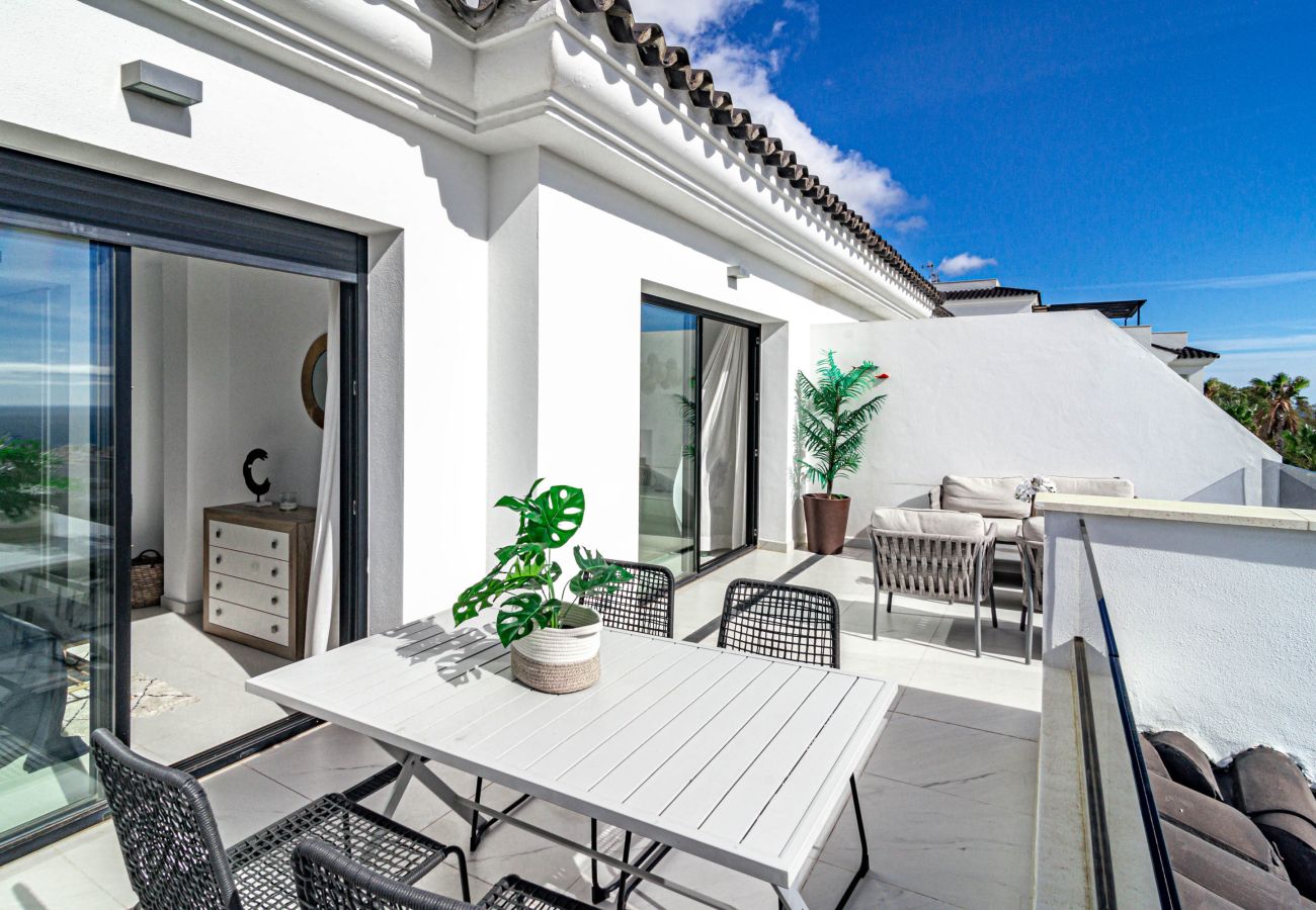 Apartment in Estepona - LAE21.2D - Mirador Estepona hills by Roomservices